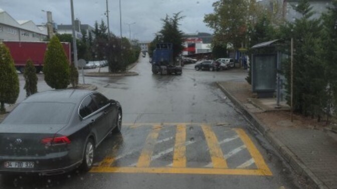 Bugun hava yağışlı efil efil 😬 sizde durumlar ne?