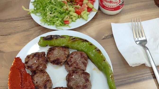 Öğle yemeği yenildimi?