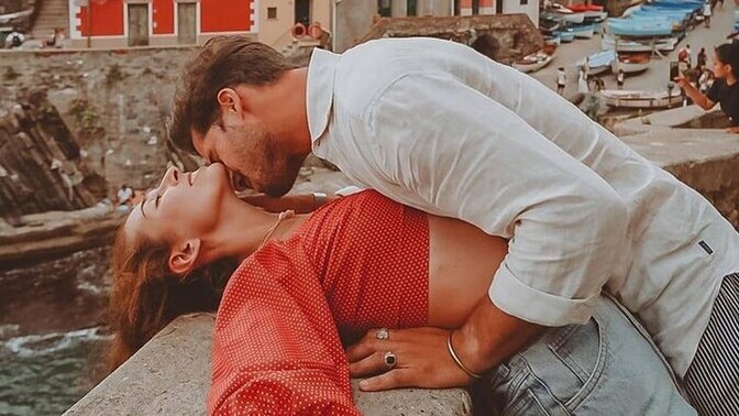 Sevgilinizin hemcinsleri ile tatile gitmesi rahatsız eder mi?