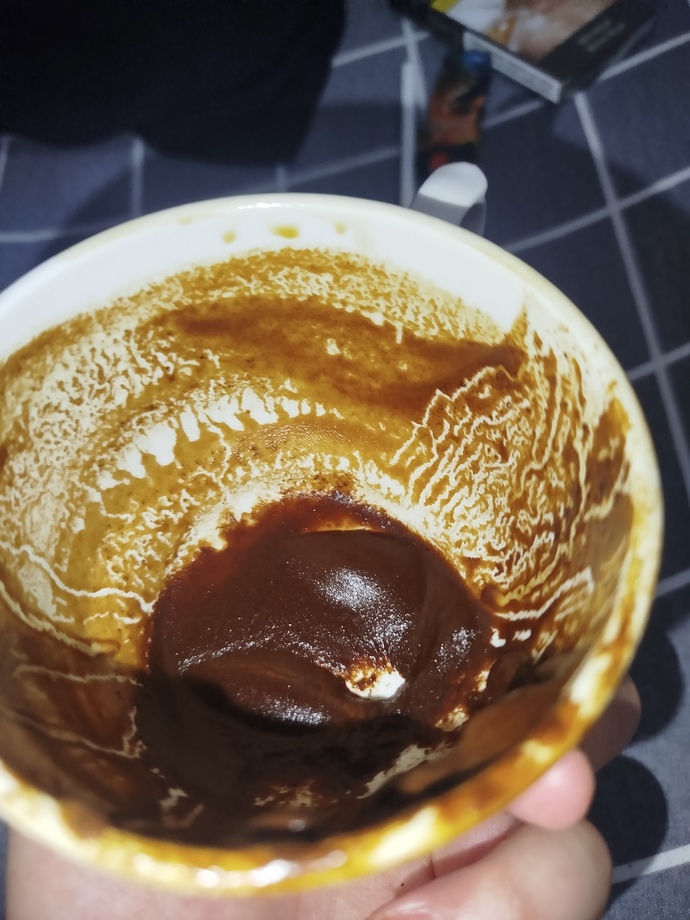 Kahve falı bakar mısınız, falıma detaylı yorum yapabilecek var mı?
