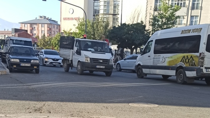 Sabah sabah trafiğe maruz kalıyor musunuz?
