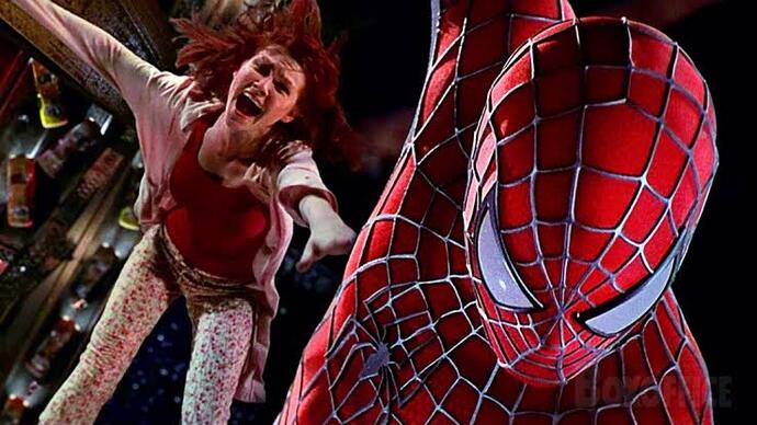 Green Goblinin iki seçenek sunduğu bu sahnede Spidermanın yerinde olsaydınız, hangisini kurtarırsınız?