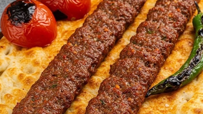 Adana kebap mı Kuşbaşı kebap mı seversin?