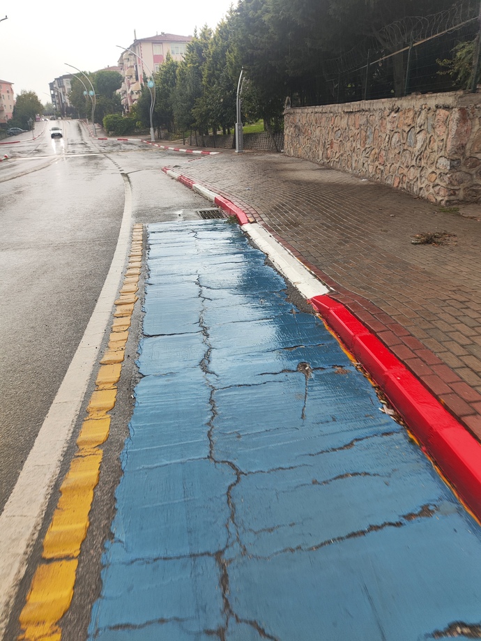 Yağmurlu havaları sever misinizzz?