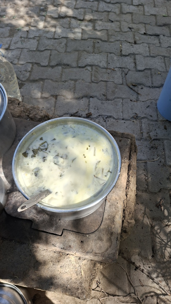 Özel istek üzerine yapıldı sobada ayran aşı her Vanlının en sevdiği 😋