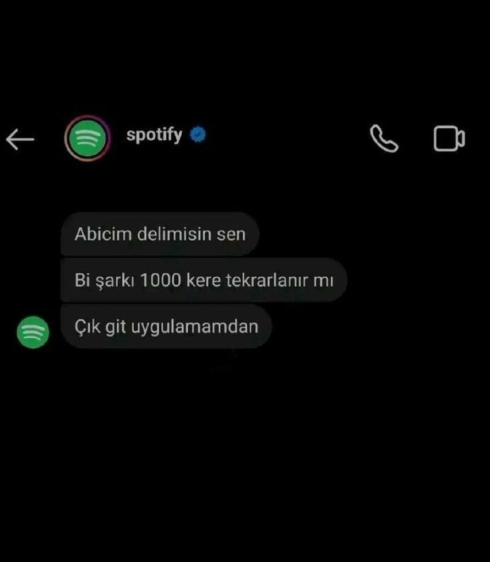 Son zamanlarda en çok hangi şarkıyı dinliyorsun 🎧 ?