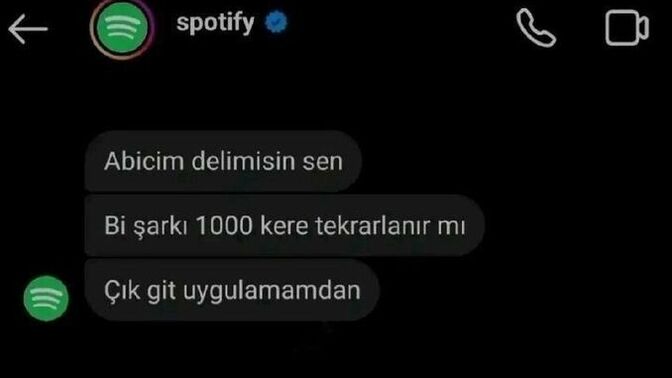 Son zamanlarda en çok hangi şarkıyı dinliyorsun 🎧 ?