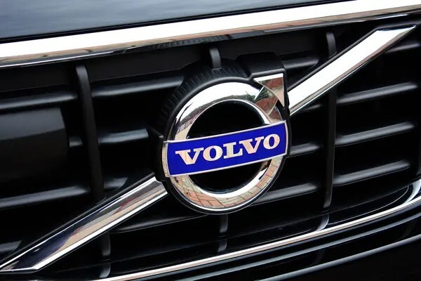 Volvo nasıl marka sizce araba da?
