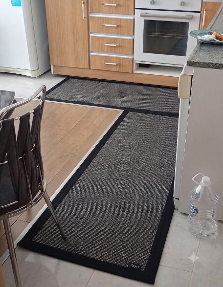 Mutfağa halı alırken hangisi daha kullanışlı ve uygun olur sizce?
