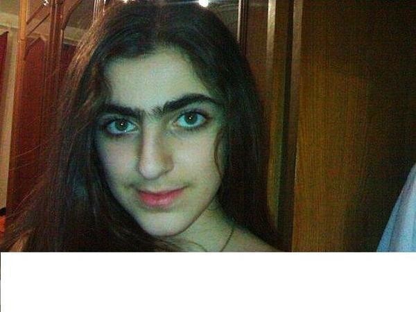 Vesikalıkta tanınmaz hale gelen var mı?