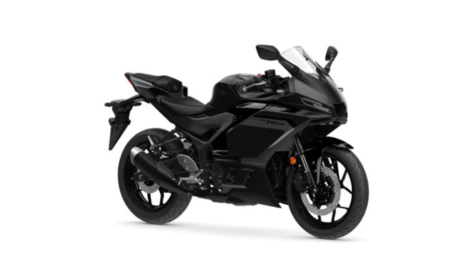125cc ya da  250cc manuel olmayan rahat kullanımlı güzel motor önerileri var mı?