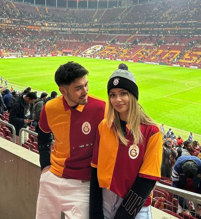 Futboldan anlayan kız çekiciliği şaka mı?
