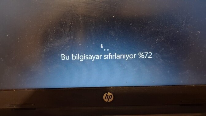 Bilgisiyarı sıfırlıyorum da format sayılıyor mu windows 10 sıfıtlama işlemi?