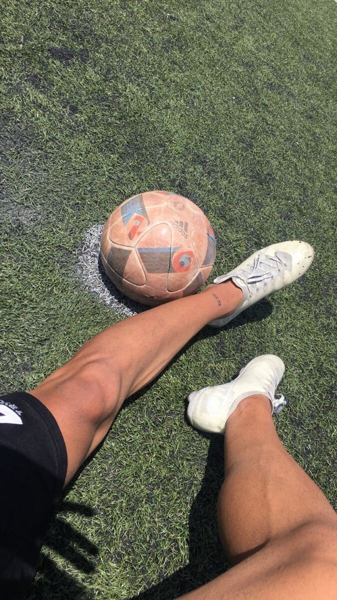 Futboldan anlamayan erkekten olur mu?