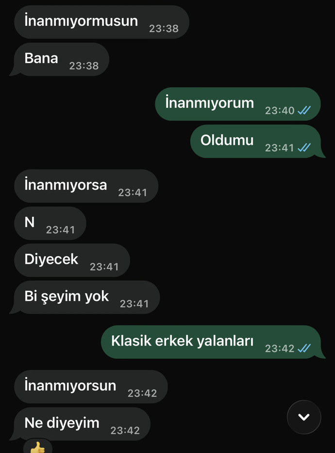 Sevgilim mesajlara 5-6 saat geç cevap verince numarasını silmem sizce aşırı tepki mi?