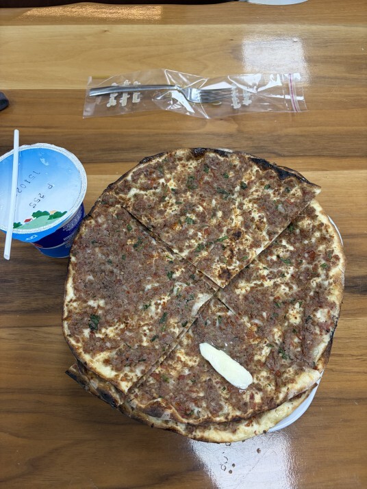 Sana lahmacunumdan verir miydim söyleyeyim mii?