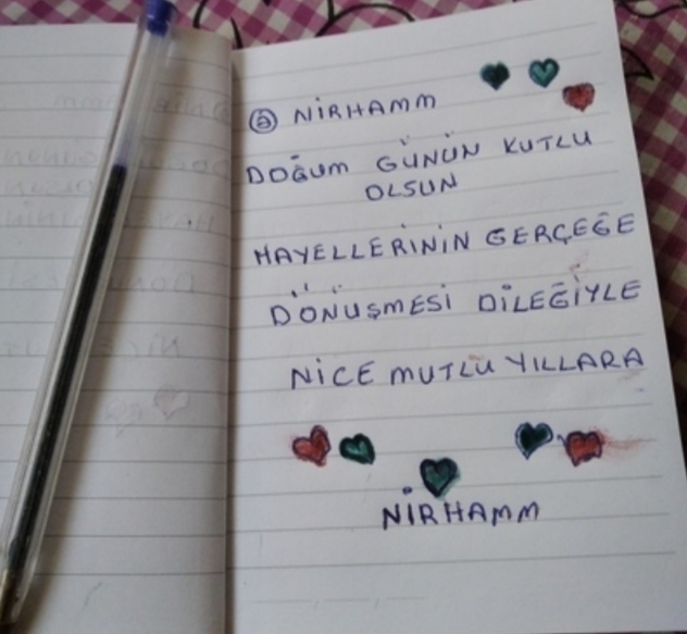 Yarın doğum günüm ama hiç sevinmiyorum ya sizce neden?