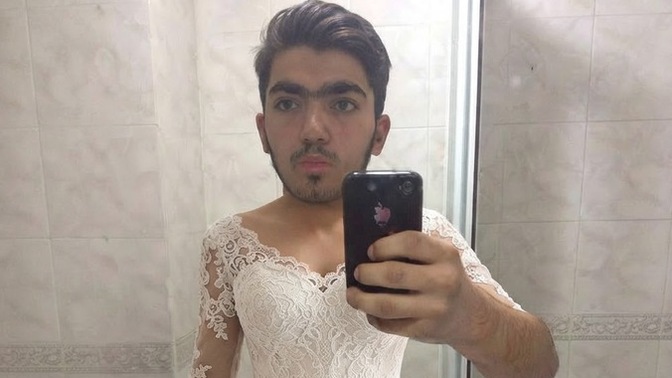 Gelin olmuş giderken bana altın takacak misiniz ksliler👰🏼‍♀️😂?