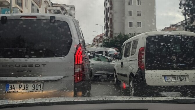 Şehrinde trafiksiz birgün var mı?