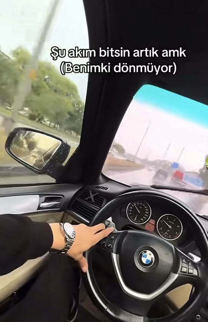 Sevgilim neden böyle bir şey paylaşmiş aldatılıyor muyum sizce?