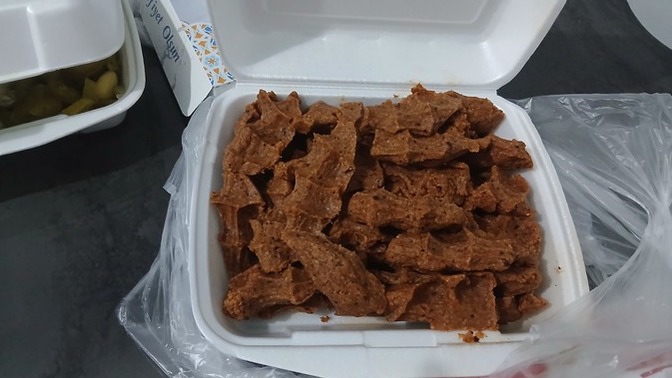 Tek başınıza bu kadar çiğ köfteyi yiyebilir misiniz?