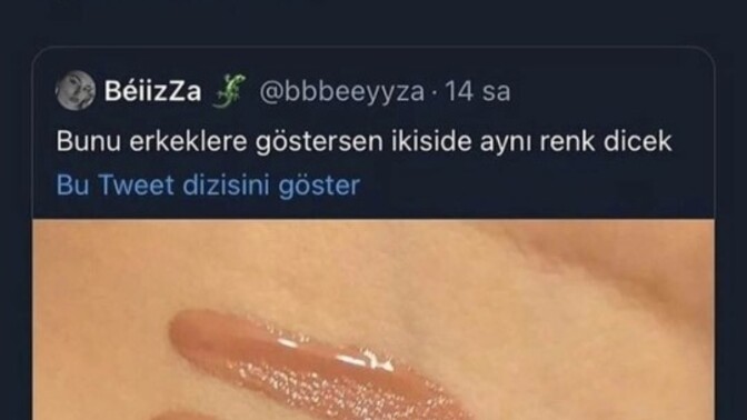 Bu iki renk gerçekten aynı mı, ekrandan mı farklı görünüyor?
