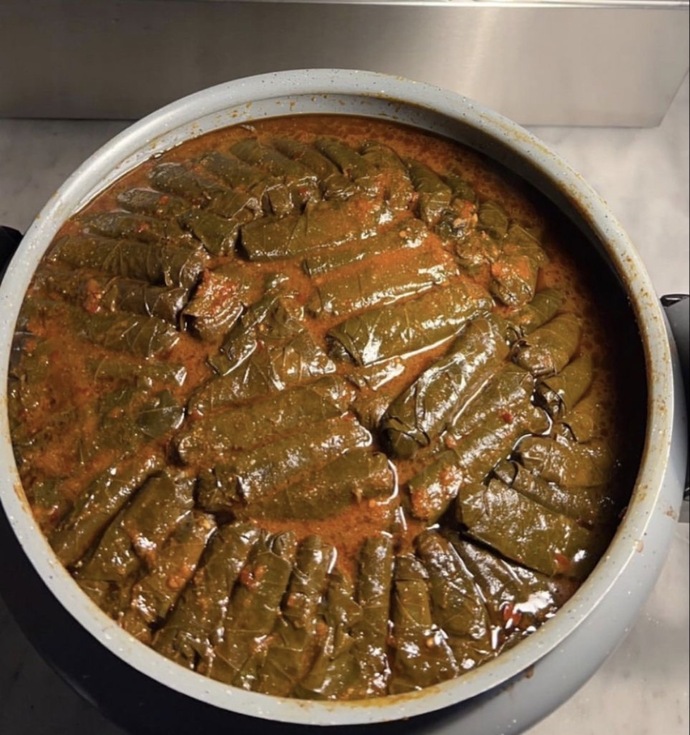 Soslu sarma yer misin?