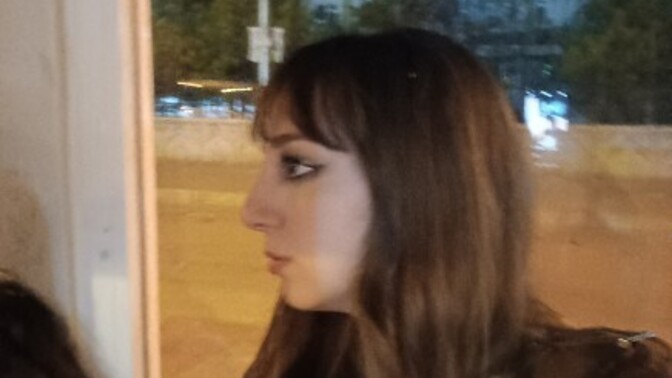 Kızlar sizce estetik mi yoksa dolgu mu yaptırsam?