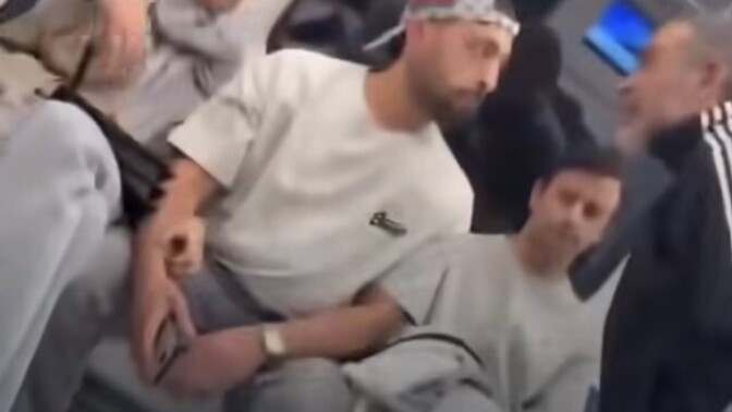 Eşinizin/sevgilinizin yanında kavga eder misiniz?