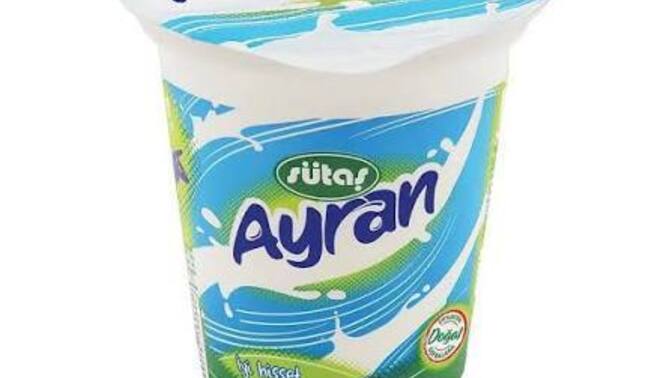Çayın yanına en iyi limonata mı gider kola mı?