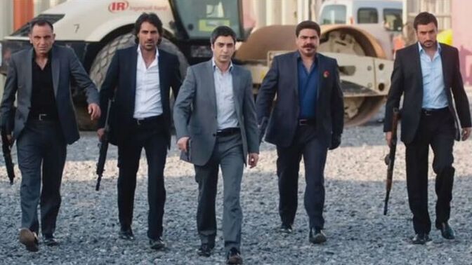 Eski dizileri tekrardan izlemeyi sever misiniz?