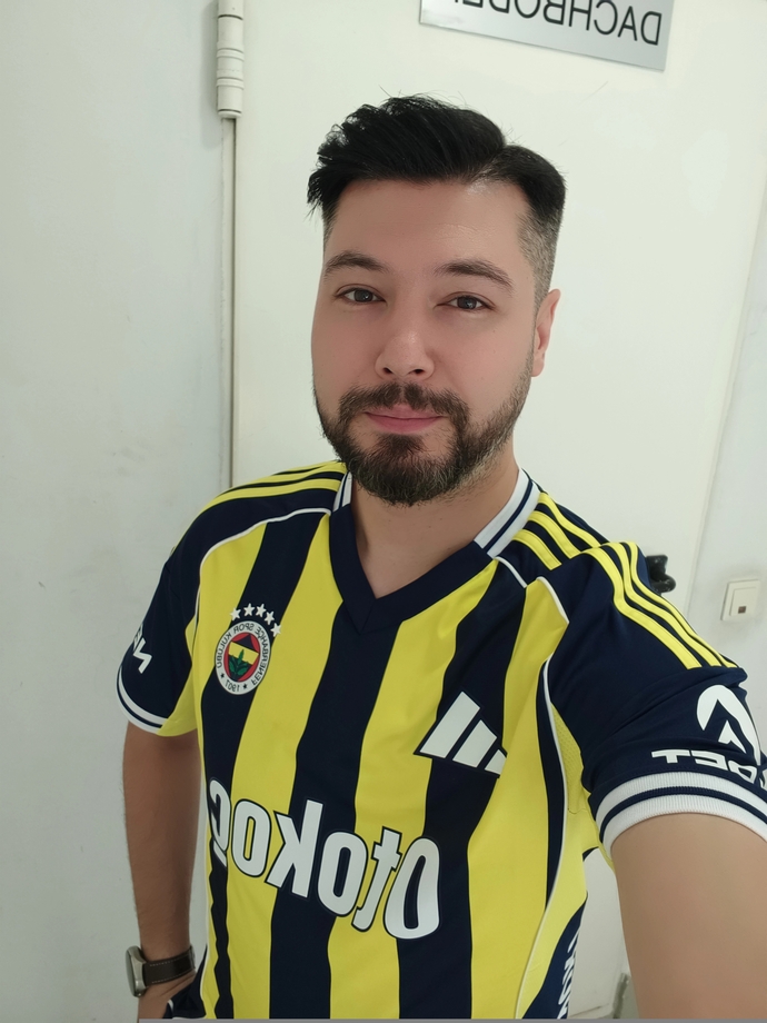 4 büyük takımın taraftarlarını nasıl tanımlarsınız?