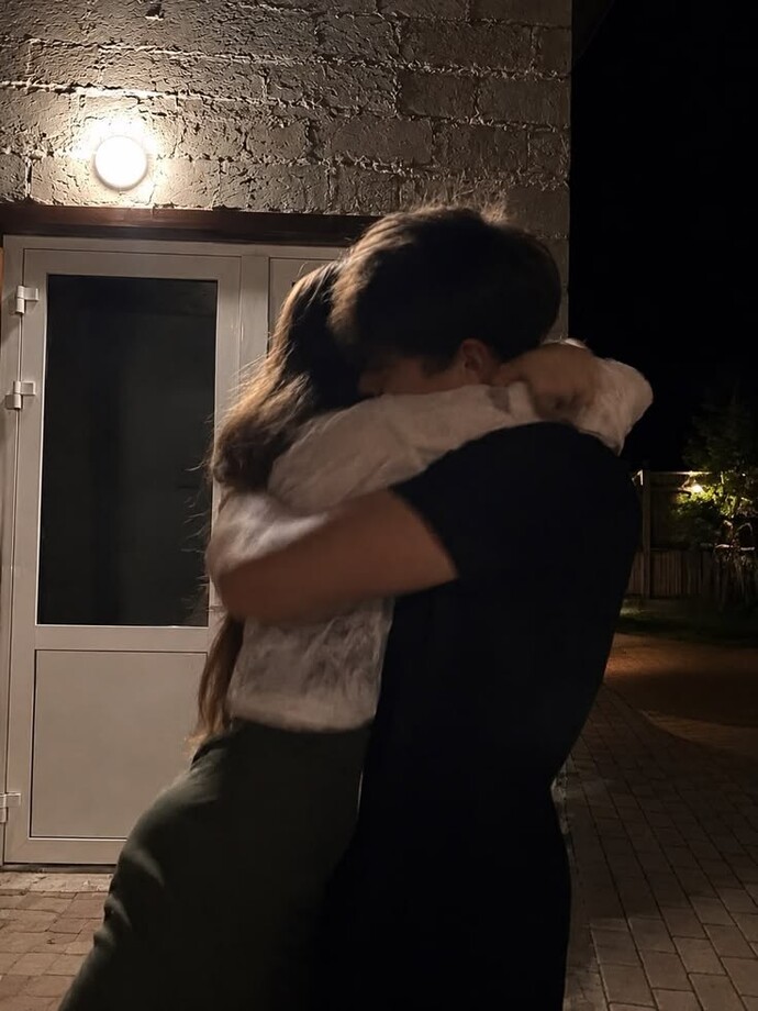 Çok özlediğiniz birine, gururunuzu bir kenara bırakıp yazar mıydınız?