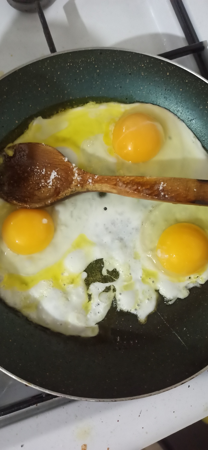 Patatesli gözleme mi sahanda yumurta mı?