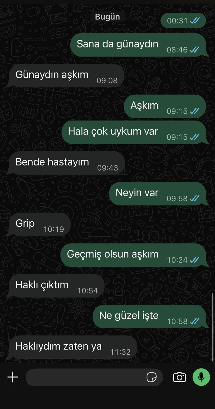 Sevgilim bana karşi çok mesafeli değil mi sizce?
