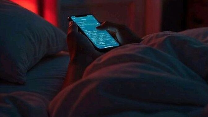 Sosyal medyanın gençler üzerindeki agresif etkisi hakkında ne düşünüyorsunuz?