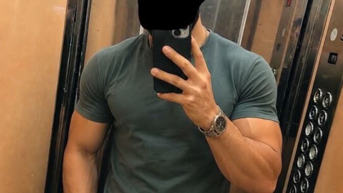 Sizce hangisi daha kaslı bu fiziklerden?