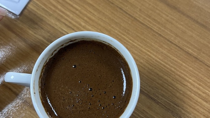 Kim kahve içmek ister?