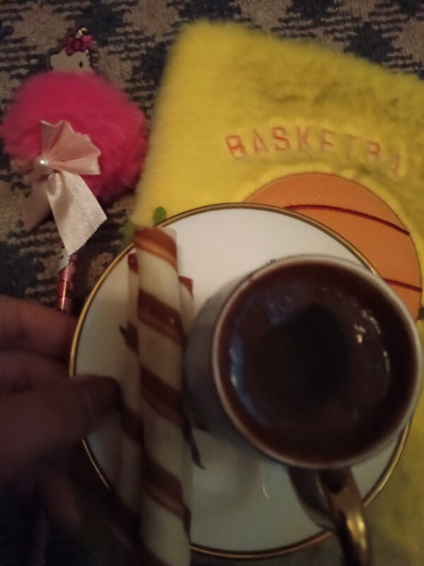 Kahve içince midem ağrıyor, içmeyince ders çalışamıyorum; ne yapmalıyım?