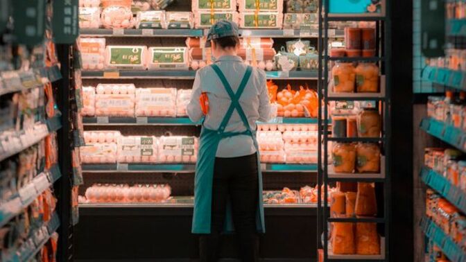 Sizce markette çalışmak gerçekten rahat bir iş mi?