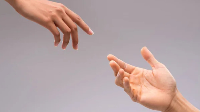 Temas bağımlısı olmayı sevmeyen karşı cinse nasıl davranırsınız?