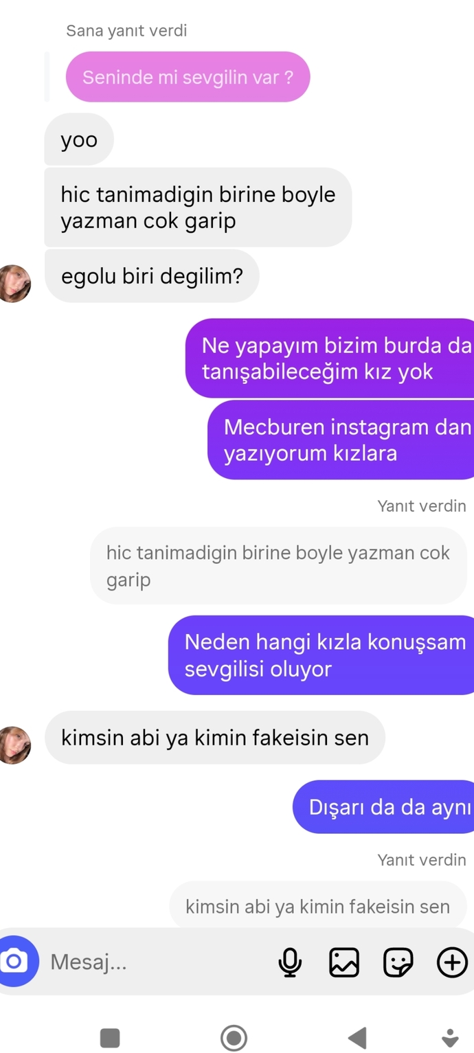 Türkiyede bazı kızların davranışları neden bana böyle geliyor?