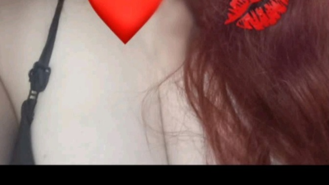 Siyah iç çamaşırı tenime çok yakışmıyo mu?