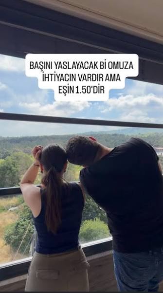 1,50 kızlar sizce de çok tatlı değil mi ya?