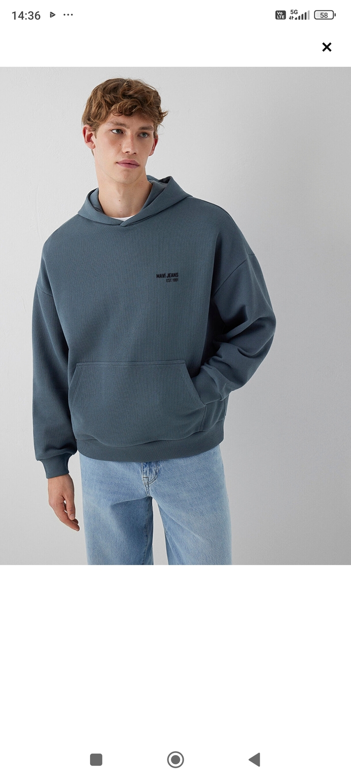 Hangi sweatshirt daha iyi gorunuyor hangisini alayım?