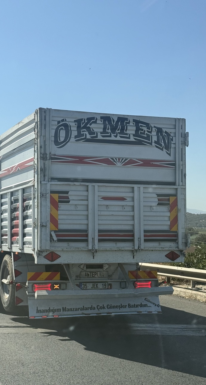 Çektiğiniz en anlamlı kamyon arkası sözleri neler?
