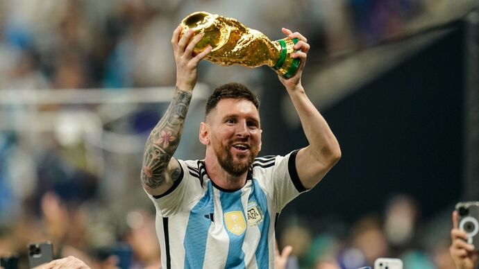 Messi Son Kez Sahada! Ne Düşünüyorsunuz?