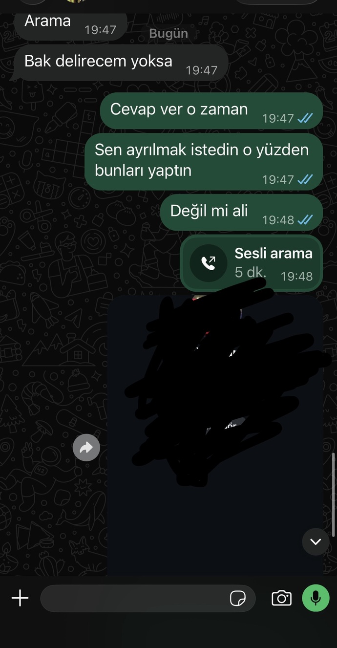 Sizce ayrılmak mi istiyor?