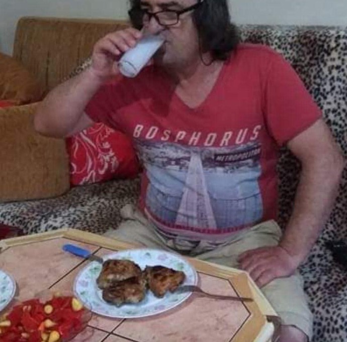Kocayı uyuttum, şimdi kafa dinliyorum 😂 Sizin geceler nasıl geçiyor?