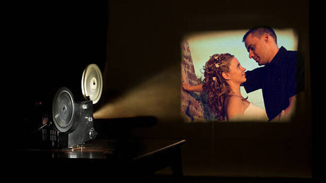 Romantik bir ev akşamında, hangi filmi izlerdiniz?